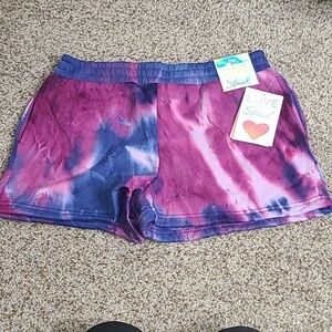 Love Streak Shorts